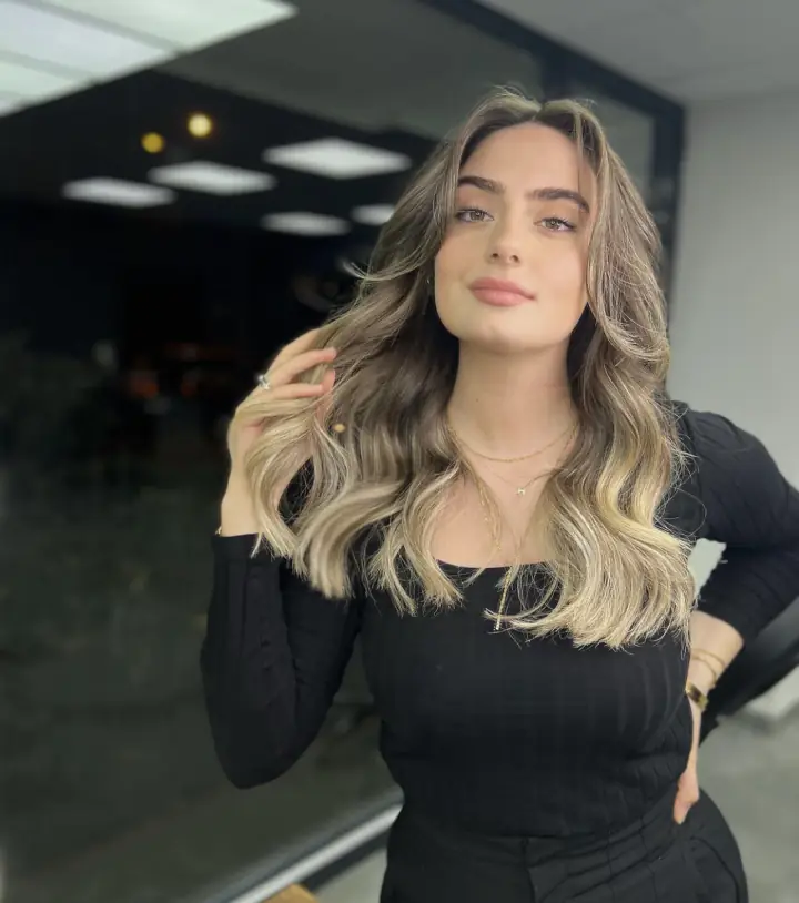 Uzun dalgalı balayaj, doğal ton geçişi